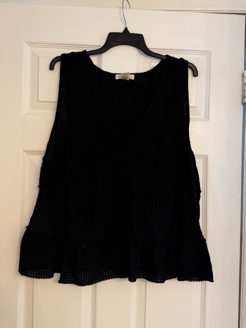 Black Sleeveless V-Neck Crochet Top